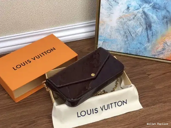 Affordable LOUIS POCHETTE VUITTON FÉLICIE 0525
